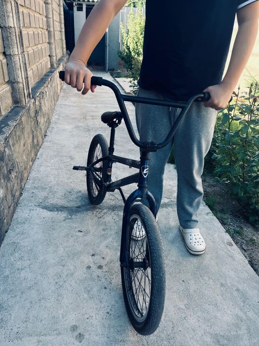 Продаю BMX срочно