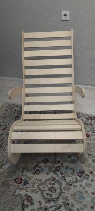 Продам кресло-качалку