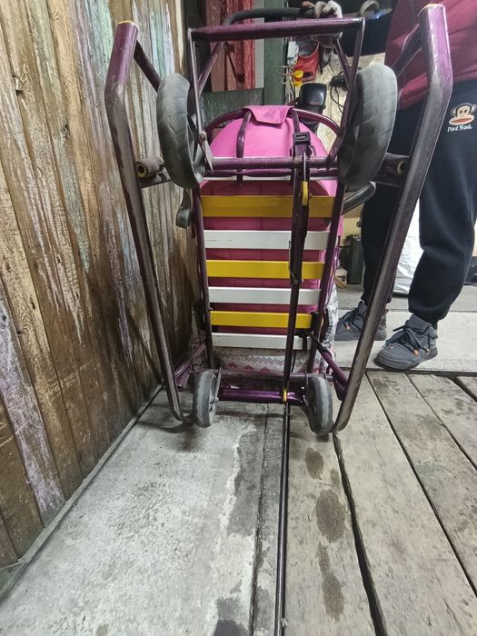 Продам сакнки с чехлом.