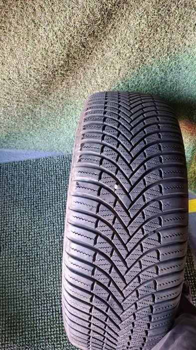 Jante R 18 5x112 Audi Q3 cu anvelope 235 55 18 Firestone 4 anotimpuri