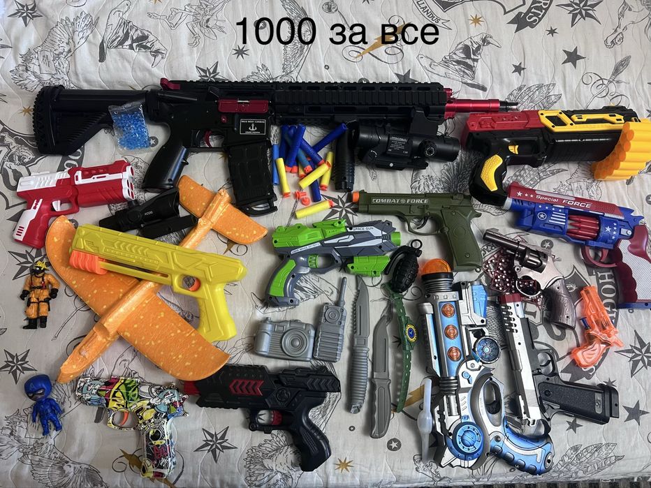 Продам игрушки для мальчиков