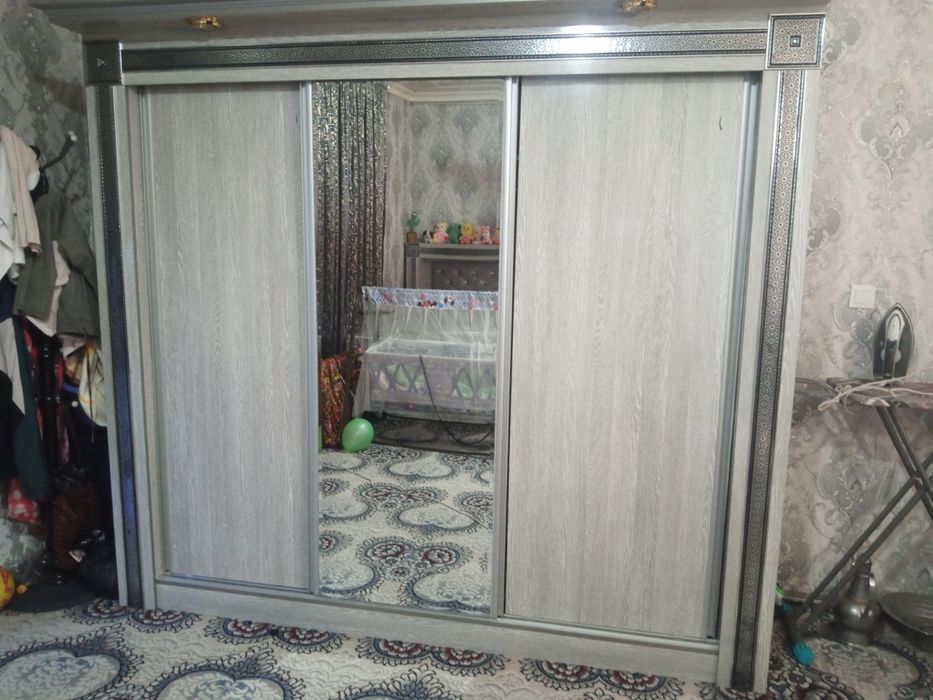 Гарнитур для спальний. Пишите.Звоните. Гарантия есть.