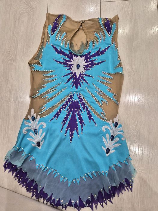 Трика за художествена гимнастика