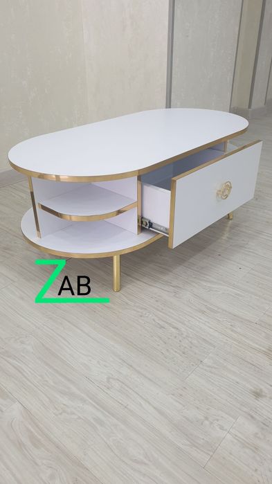 Дизайнерский чайный столик , журнальный  от производителя.