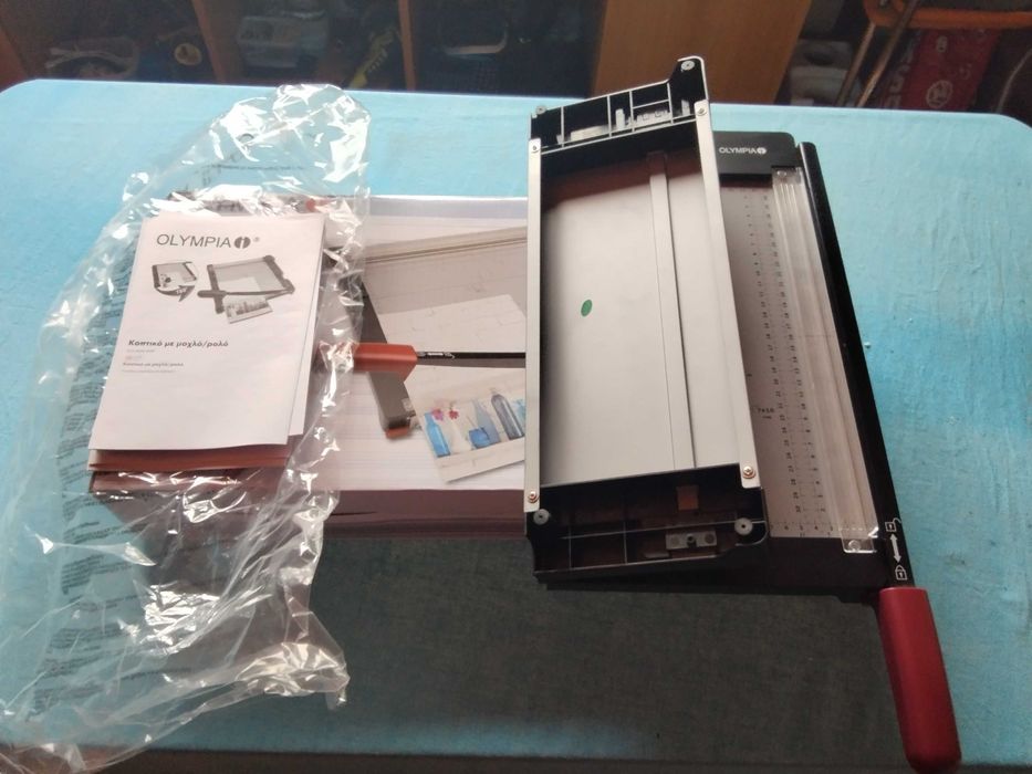 оригинална немска гилотина за рязане фотографии и визитки