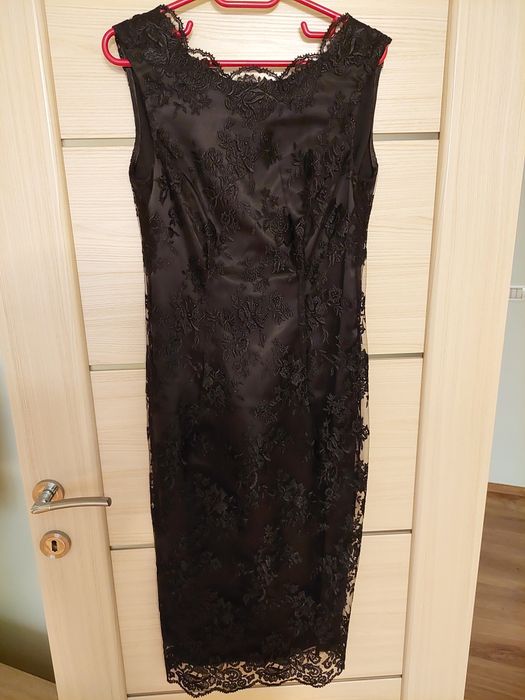 Rochie de seara lucrata manual.