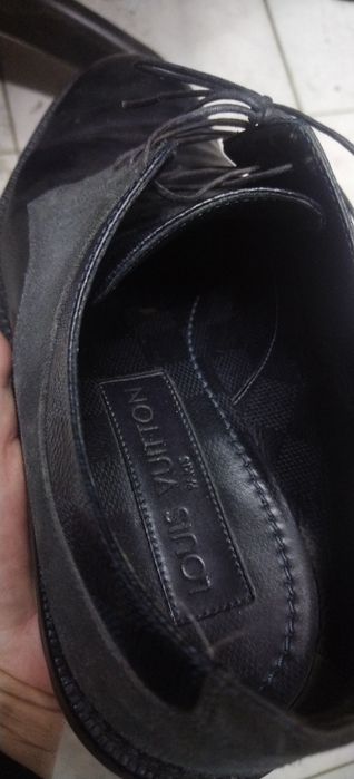 Продам туфли классик LV оригинал