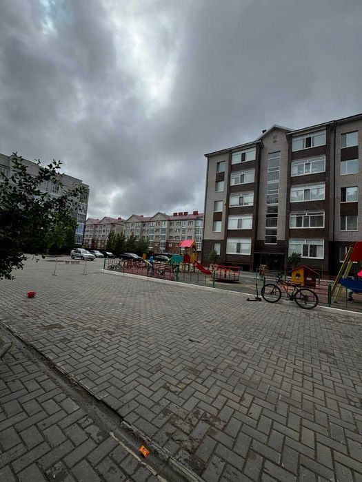 Продам 3х комн кв ЖК Байсанат