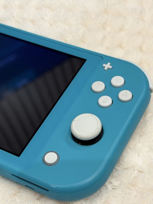 Nintendo switch lite с играми