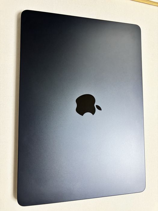 Продам MacBook M2