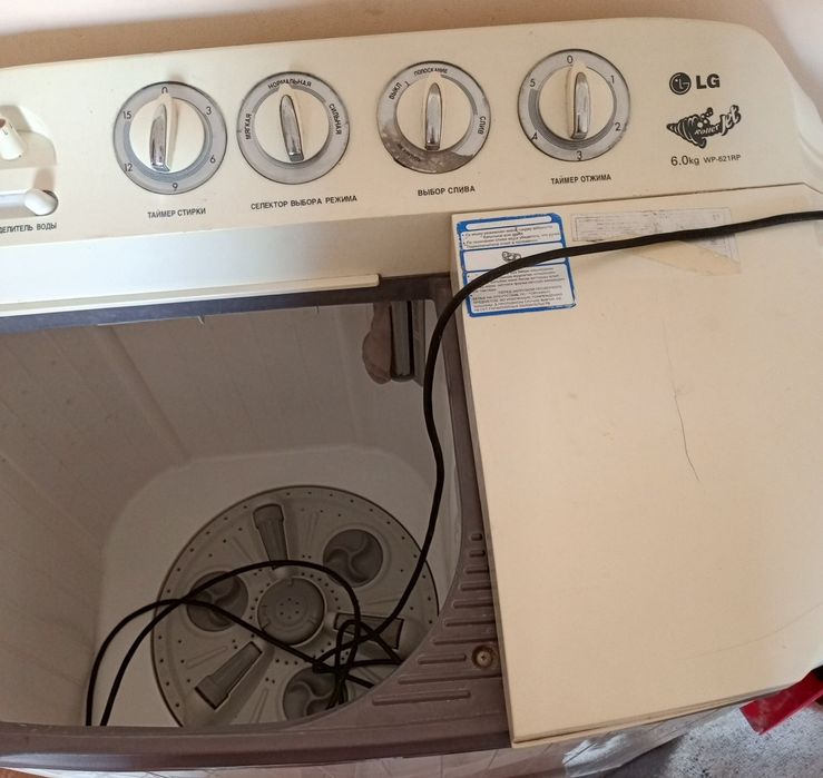 Продам на запчасти.