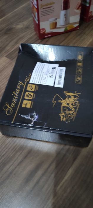 Италиански смесител за мивка стоящ.