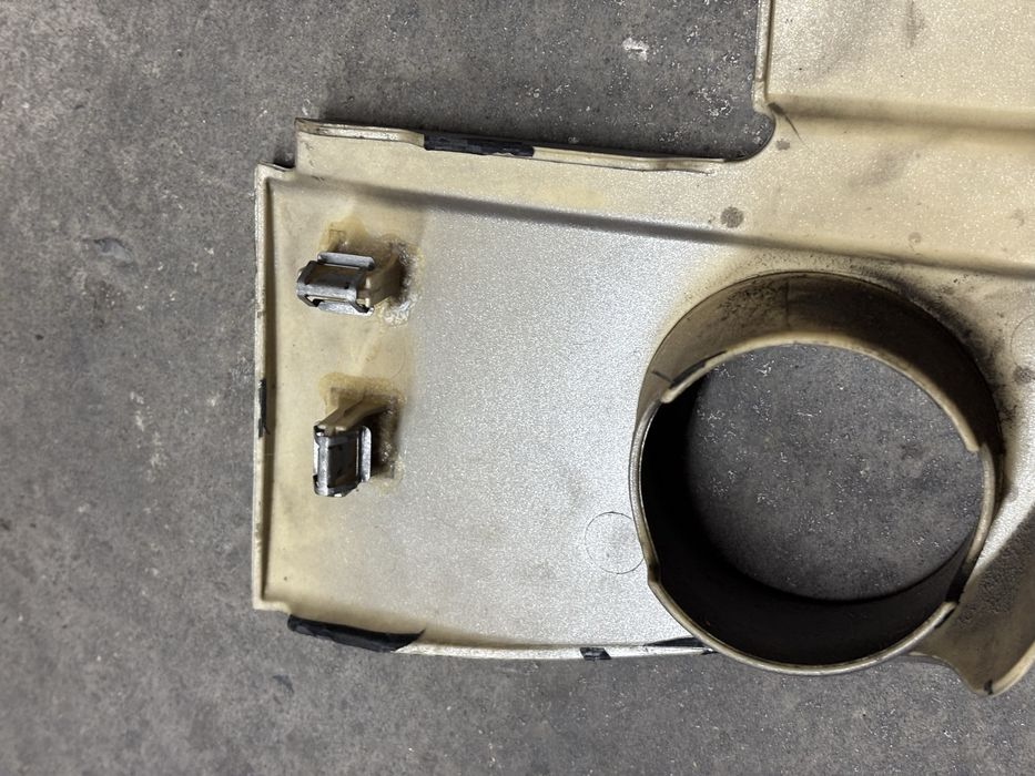 Крышка двигателя мерседес 211 5.5 компрессор