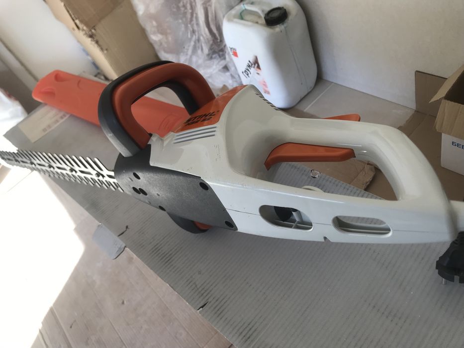STIHL HSE 52 храсторез