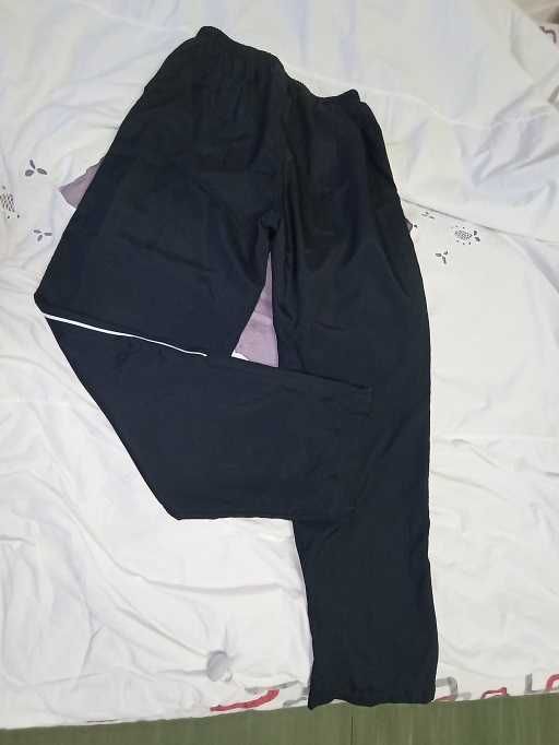 Pantaloni sport Reebok blemarin cu captusala si buzunare  UK, M