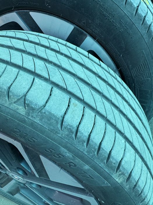 Гуми Michelin Primacy 4 215/55/17 летни дот 4420 - джантите не се продават