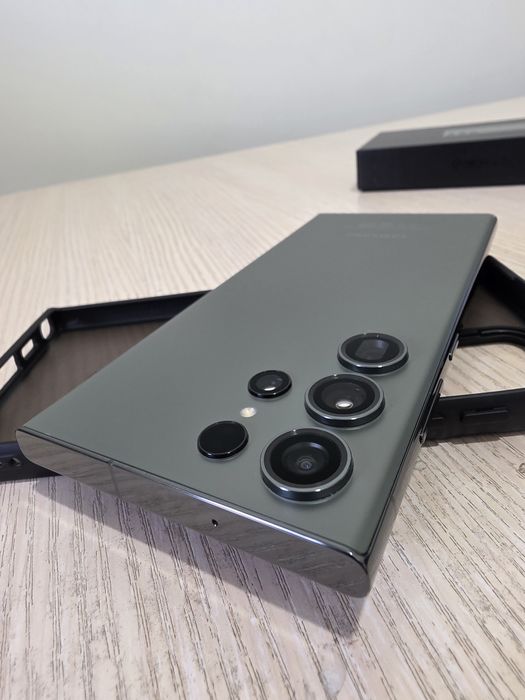 Samsung s23 Ultra EAC 12/512g