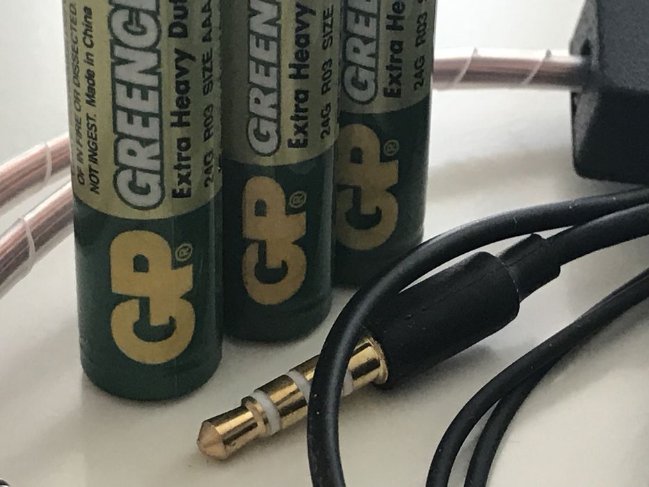 Незаглушима микрослушалка за преписване модел 2025