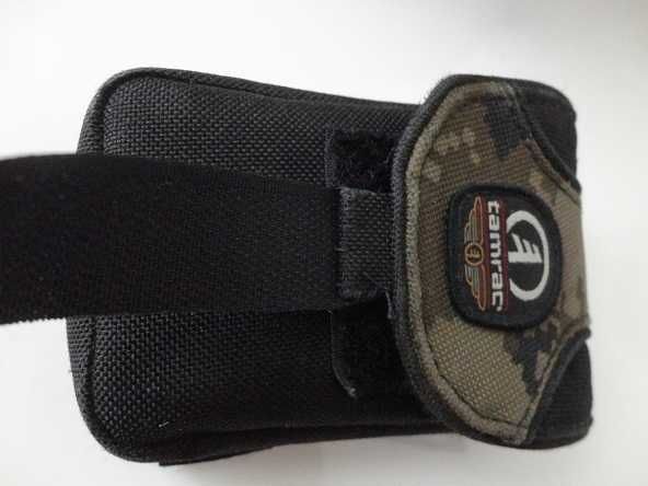 Husa aparat foto digital cu prindere la curea