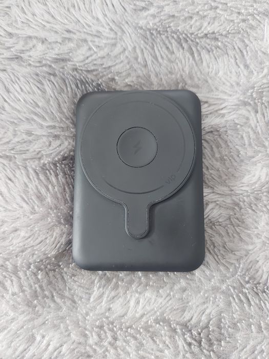 Повербанк магнитный