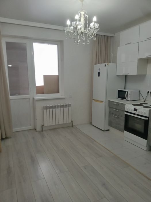 Сдам квартиру посуточно  Айтматова 53