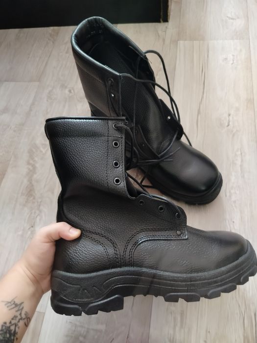 Продам берцы мужские, новые