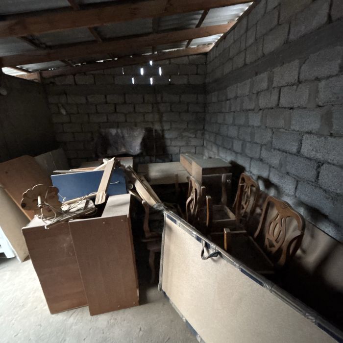 Вальер для собаки, хлам металл дерево