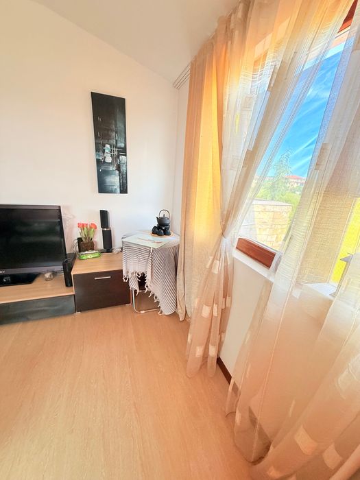 Тристаен апартамент в Кошарица