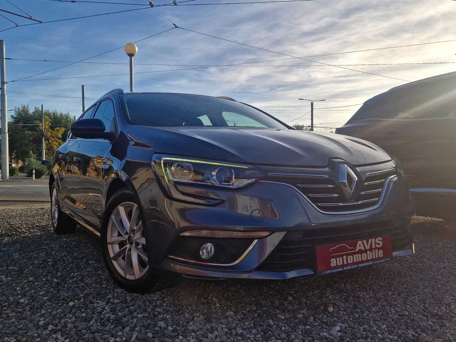 RENAULT Megane 2020 — imagine 2