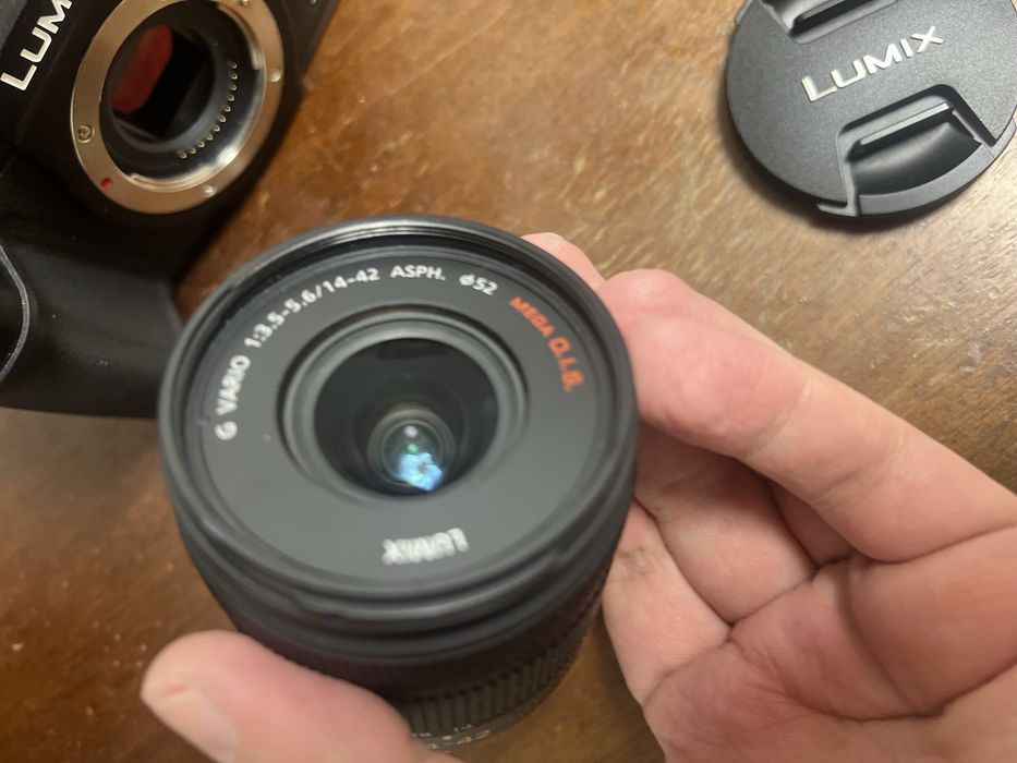 Vand Lumix G8 aprox 8k cadre