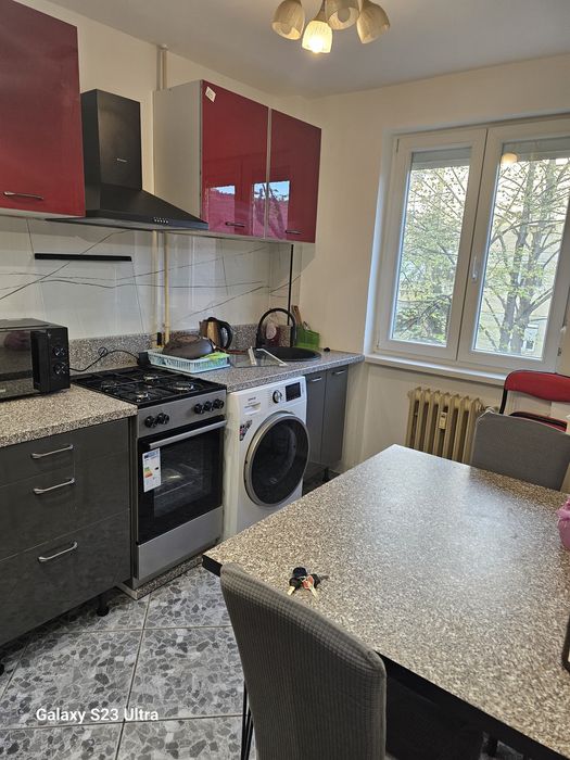 Închiriez apartament 2 camere