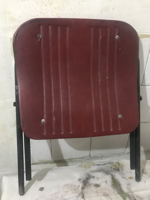 Стульчик табуретка складная металическия