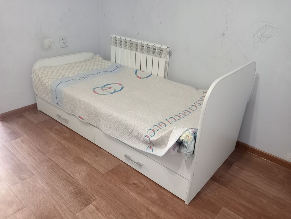 Продам кровать детский