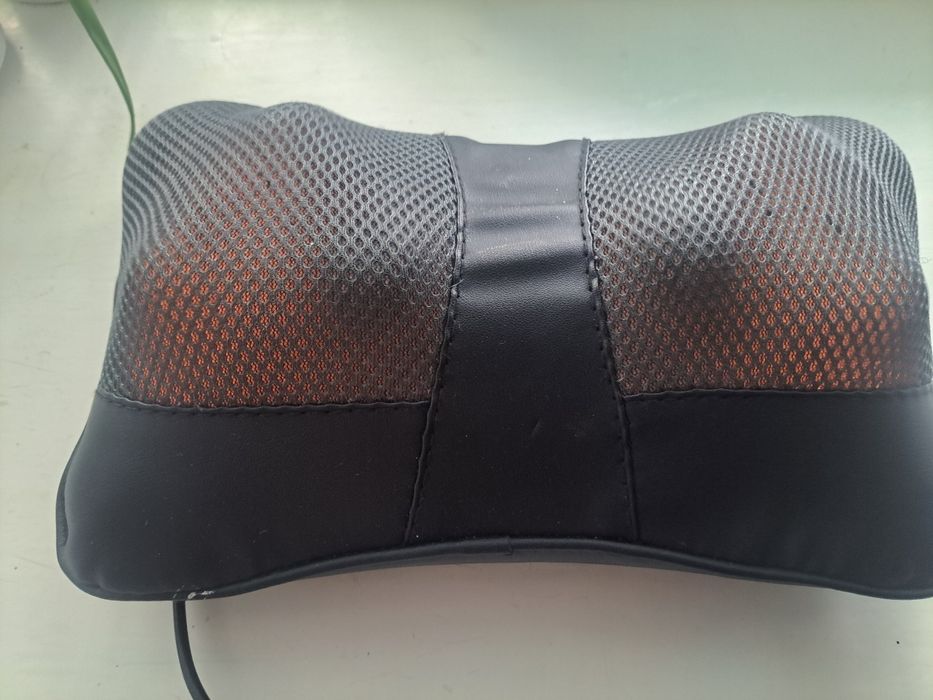 Продам , массажор для шеи