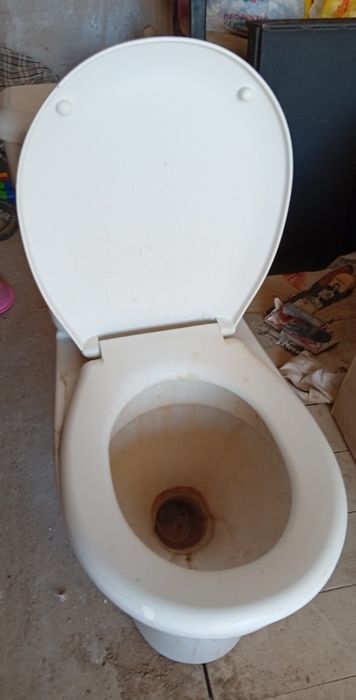 Унитаз б/у продам