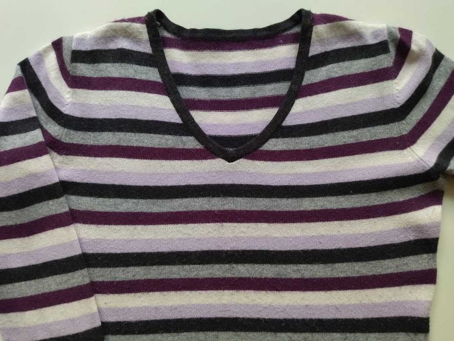 Дамски пуловер, размер М/ L