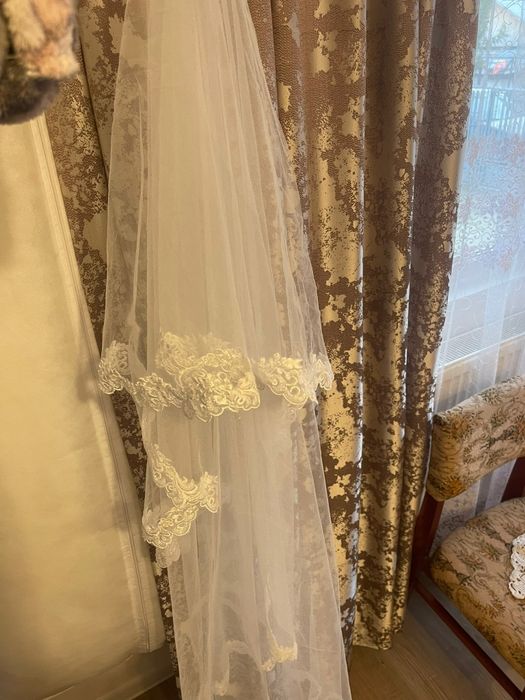 Rochie mireasa marimea 52