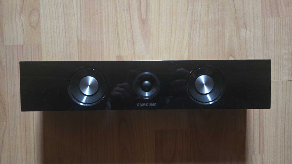 Soundbar Samsung - Central, pentru Sistem Audio