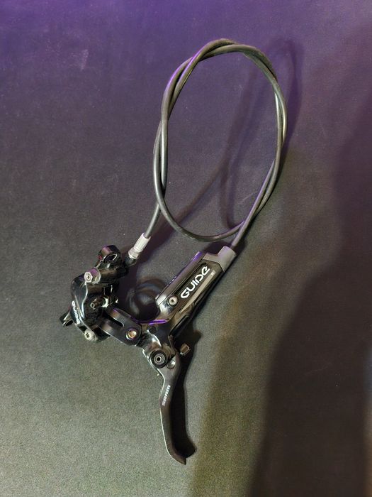 Передний гидравлический тормоз Sram Guide R