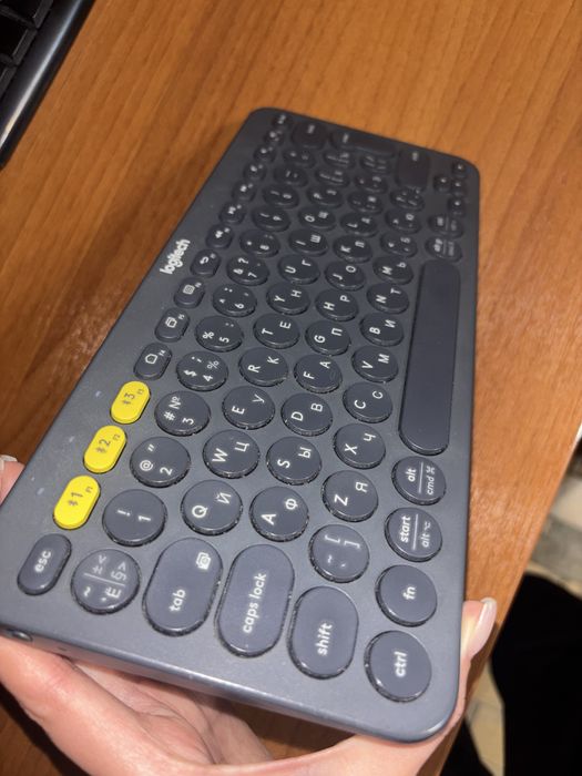 Клавиатура Logitech