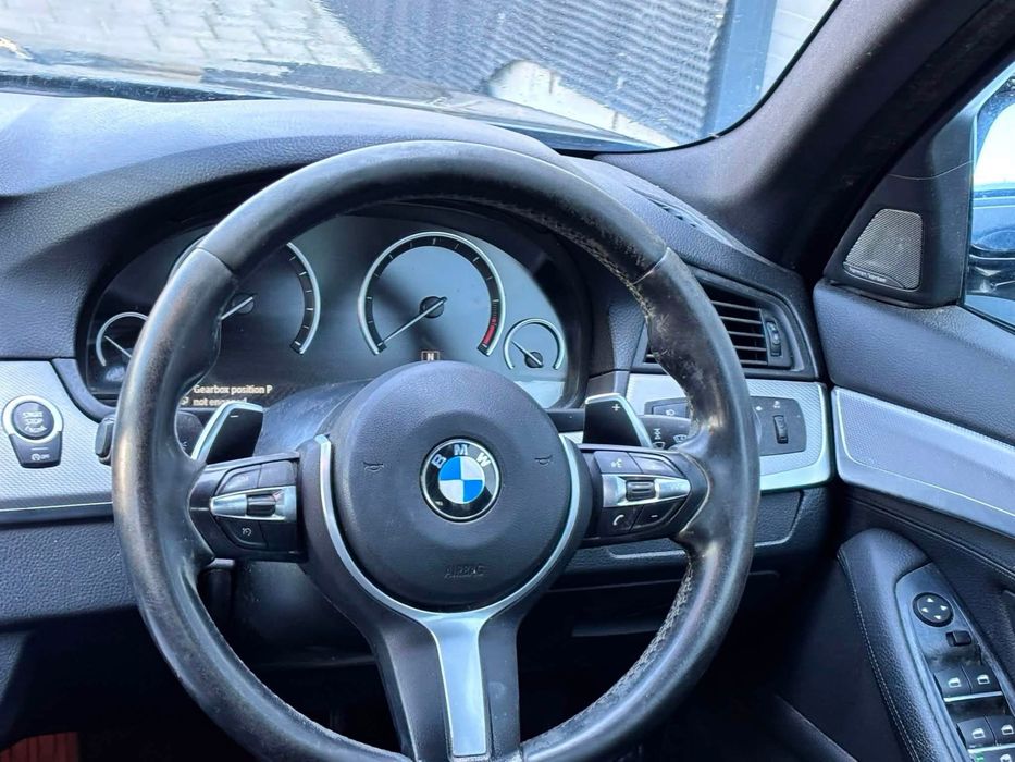 Dezmembrez BMW 520d Lci F10 M-Pack ,Automat,Harman Kardon,Recaro piele,volan M cu padele,geamuri ionizate,jante 351 M