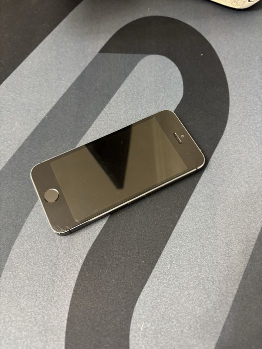 Продаеться iPhone 5s