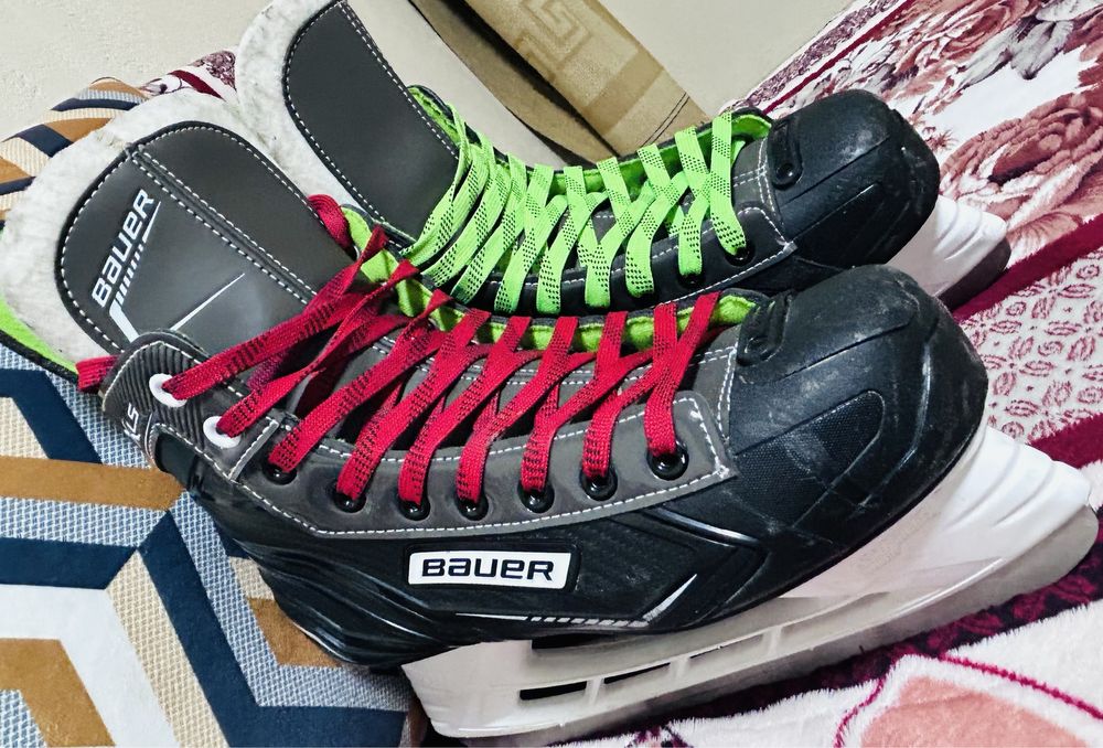 Коньки Bauer XLS