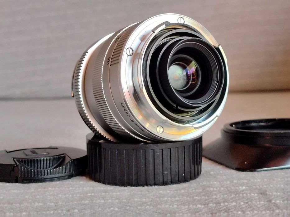 Zeiss Biogon 25mm f2.8 ZM Leica