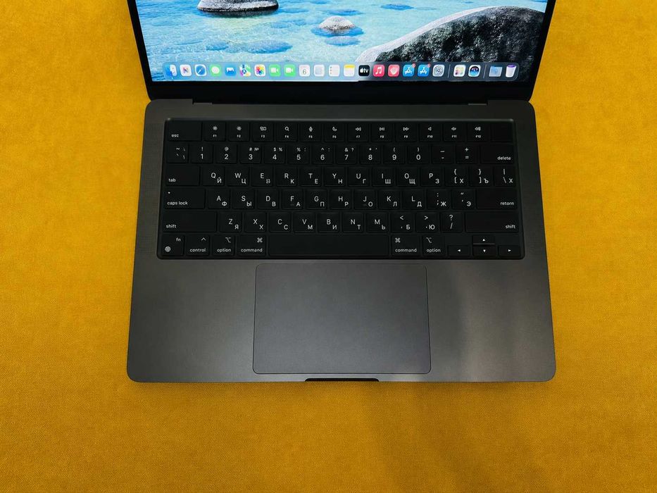 Macbook Pro 14 M3 Pro