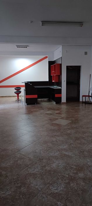 Дава се под наем Магазин в Кърджали, Възрожденци - 75 кв.м за 178.5 € - Снимка #4