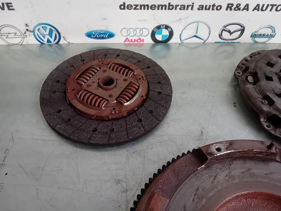 Kit Ambreiaj Volanta Disc Placa Ambreiaj Fiat Ducato 2.3 Jtd Euro 6 6+1
