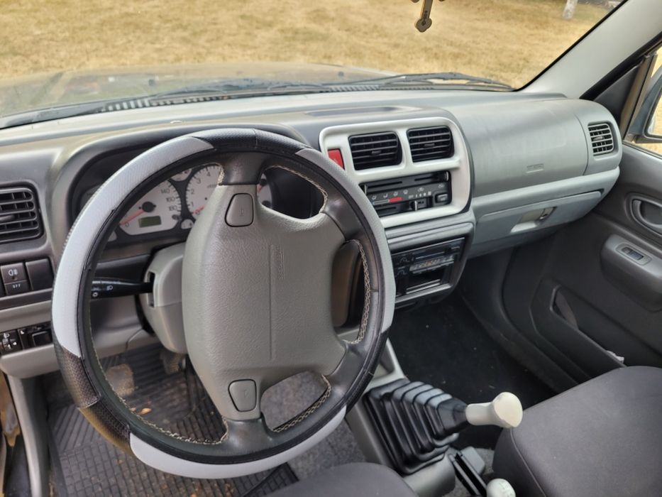 Vând Susuki Jimny 4x4 1.3 benzina