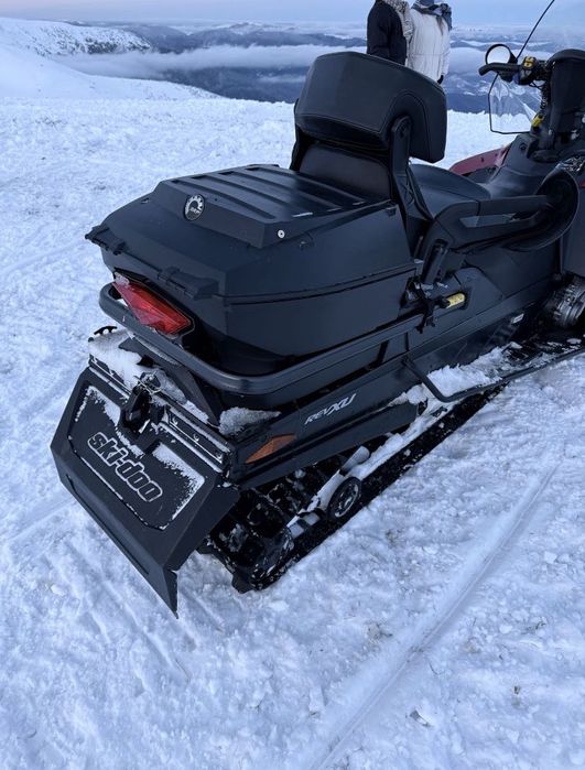 Продам снегоход BRP 1200