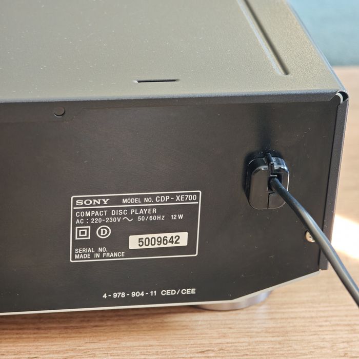 Sony CDP-XE700 High Density Linear Converter | CD Плейър | Дистанционно